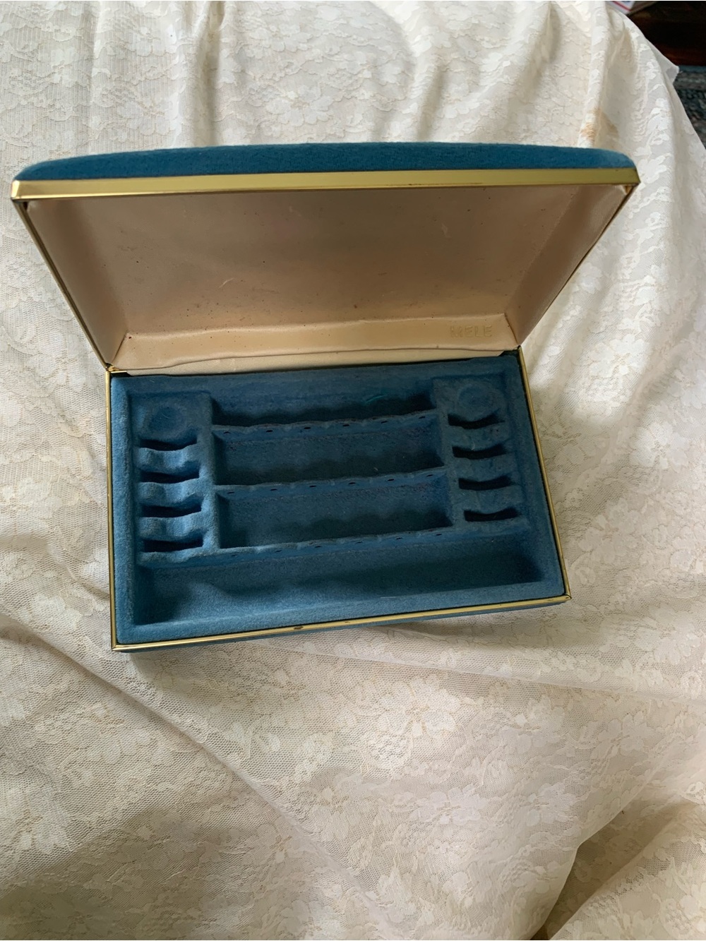 Mid Century Mele & Co Velvet Jewelry Case Pierced Earring Ring Holder Blue Trave